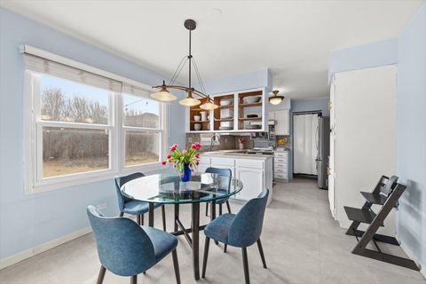 Tiny photo for 805 Sutton Drive, Northbrook, IL 60062 (MLS # 12564105)