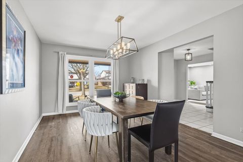 Tiny photo for 805 Sutton Drive, Northbrook, IL 60062 (MLS # 12564105)