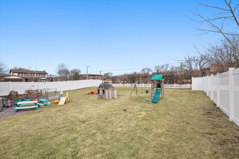 Tiny photo for 805 Sutton Drive, Northbrook, IL 60062 (MLS # 12564105)