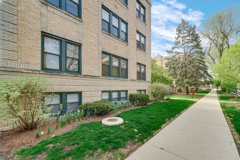 Tiny photo for 4027 N Mozart Street #1, Chicago, IL 60618 (MLS # 12710263)