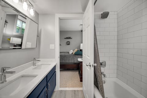 Tiny photo for 4027 N Mozart Street #1, Chicago, IL 60618 (MLS # 12710263)