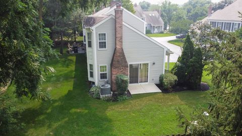 Tiny photo for 2S749 Grove Lane, Warrenville, IL 60555 (MLS # 12447308)