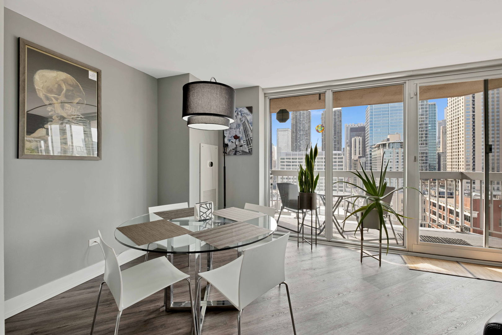 545 N Dearborn Street 2110