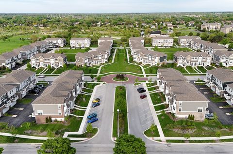 Tiny photo for 12706 W Kenmore Court, Homer Glen, IL 60491 (MLS # 12633888)
