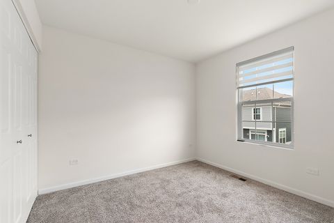 Tiny photo for 12706 W Kenmore Court, Homer Glen, IL 60491 (MLS # 12633888)