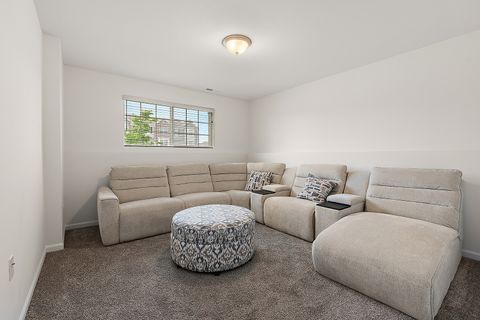 Tiny photo for 12706 W Kenmore Court, Homer Glen, IL 60491 (MLS # 12633888)