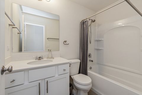 Tiny photo for 12706 W Kenmore Court, Homer Glen, IL 60491 (MLS # 12633888)