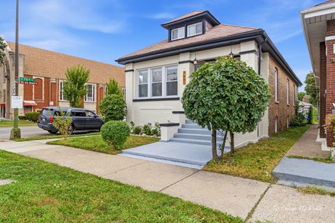 Tiny photo for 7601 S Aberdeen Street, Chicago, IL 60620 (MLS # 12762606)
