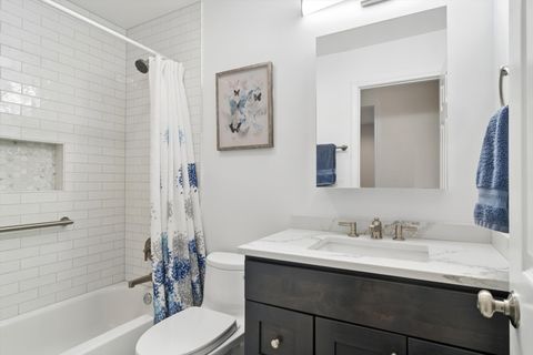 Tiny photo for 584 Edinburgh Lane #A, Prospect Heights, IL 60070 (MLS # 12590501)