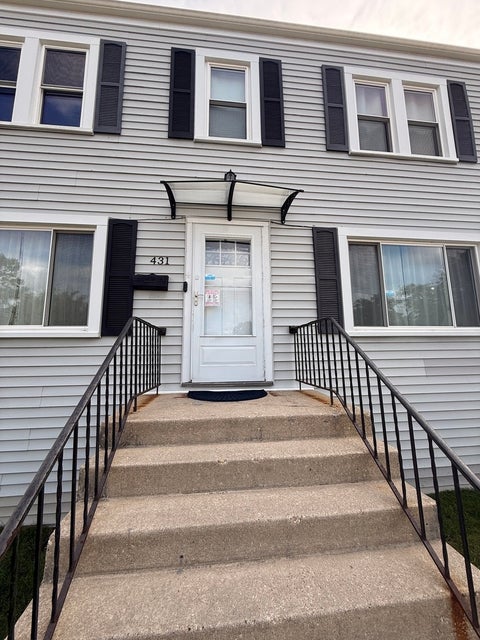 Tiny photo for 431 W Elm Street, Villa Park, IL 60181 (MLS # 12764636)