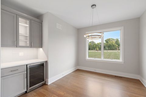 Tiny photo for 11045 Lizmore Lane, Orland Park, IL 60467 (MLS # 12495865)