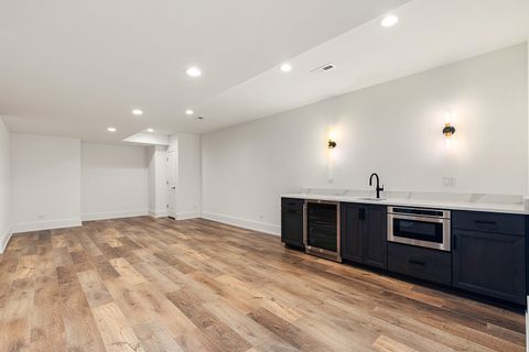 Tiny photo for 11045 Lizmore Lane, Orland Park, IL 60467 (MLS # 12495865)