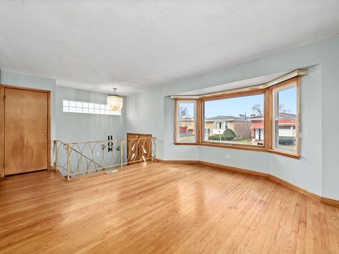 Tiny photo for 241 Zuelke Drive, Bellwood, IL 60104 (MLS # 12544690)