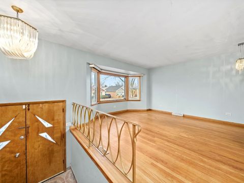 Tiny photo for 241 Zuelke Drive, Bellwood, IL 60104 (MLS # 12544690)