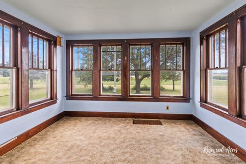 Tiny photo for 7861 E 2250S Road, St. Anne, IL 60964 (MLS # 12457015)