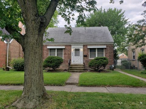 A home in Riverdale