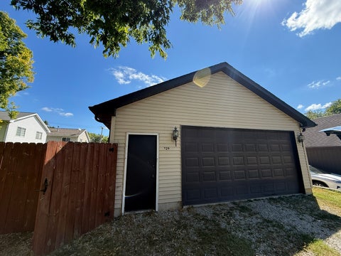 Tiny photo for 729 Wheeler Avenue, Rockdale, IL 60436 (MLS # 12753021)