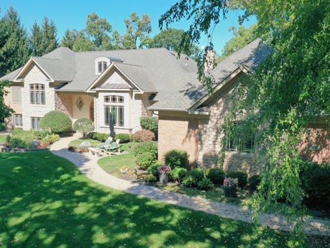 Tiny photo for 24092 W Old Oak Drive, Mundelein, IL 60060 (MLS # 12753345)