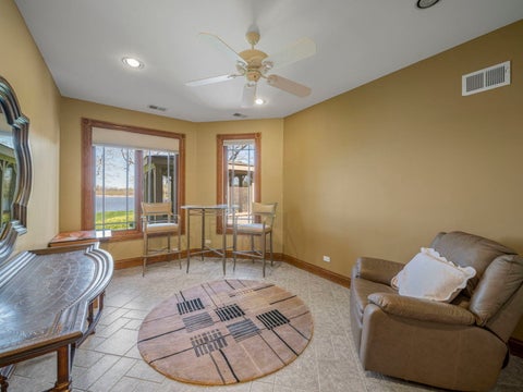 Tiny photo for 24092 W Old Oak Drive, Mundelein, IL 60060 (MLS # 12753345)