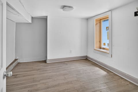 Tiny photo for 7931 S Muskegon Avenue, Chicago, IL 60617 (MLS # 12686980)