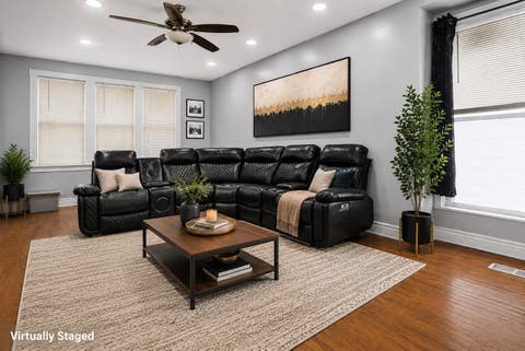 Tiny photo for 7931 S Muskegon Avenue, Chicago, IL 60617 (MLS # 12686980)