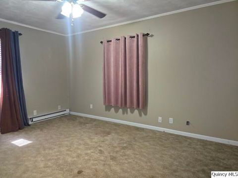 Tiny photo for 705 S Washington, Carthage, IL 62321 (MLS # 12445209)