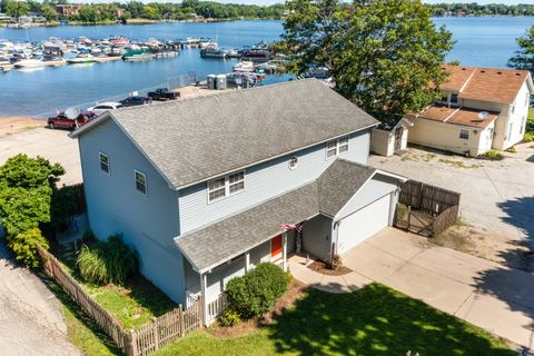 A home in Wauconda