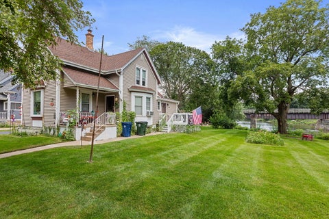 Tiny photo for 20 Division Street, Algonquin, IL 60102 (MLS # 12767010)
