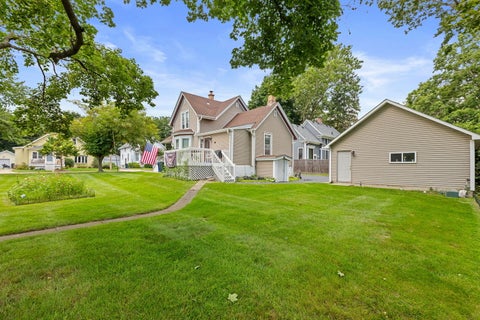 Tiny photo for 20 Division Street, Algonquin, IL 60102 (MLS # 12767010)