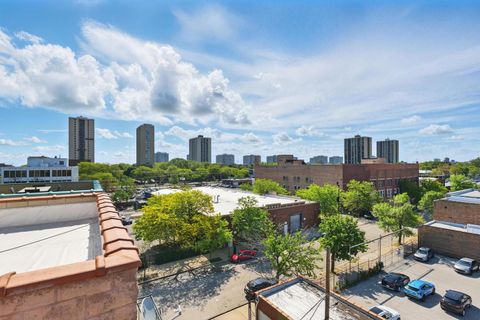 Tiny photo for 27 E 26th Street #5, Chicago, IL 60616 (MLS # 12375642)