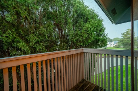 Tiny photo for 714 Colby Court, Gurnee, IL 60031 (MLS # 12725298)