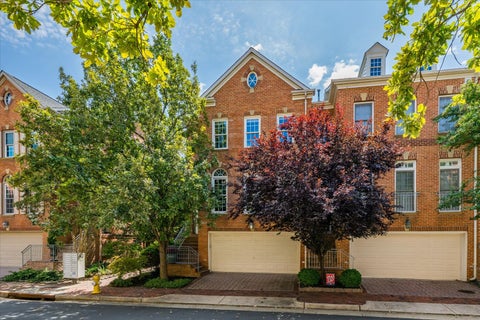 Photo of 272 Murtha Street, Alexandria, VA 22304 (MLS # 12763325)