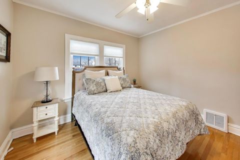 Tiny photo for 277 E Oneida Avenue, Elmhurst, IL 60126 (MLS # 12586202)