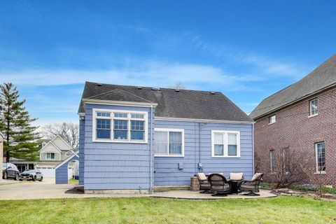 Tiny photo for 277 E Oneida Avenue, Elmhurst, IL 60126 (MLS # 12586202)