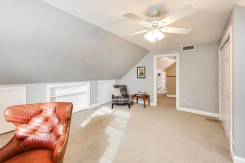 Tiny photo for 277 E Oneida Avenue, Elmhurst, IL 60126 (MLS # 12586202)