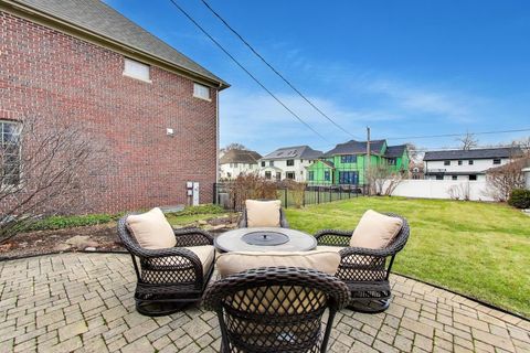 Tiny photo for 277 E Oneida Avenue, Elmhurst, IL 60126 (MLS # 12586202)