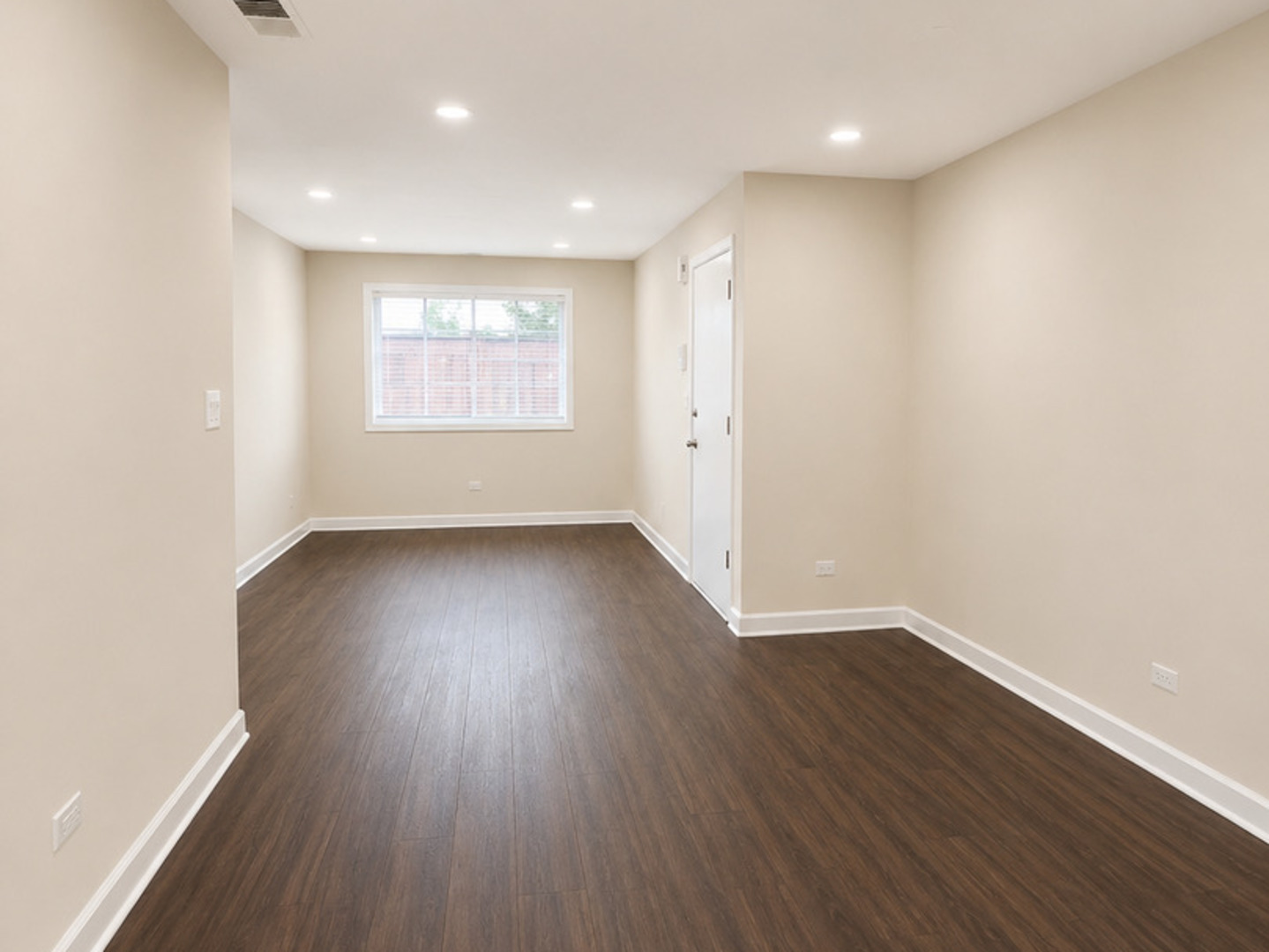 228 E Rimini Court 2B