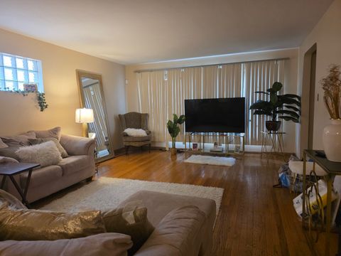 Tiny photo for 7942 S Yates Avenue, Chicago, IL 60617 (MLS # 12545954)