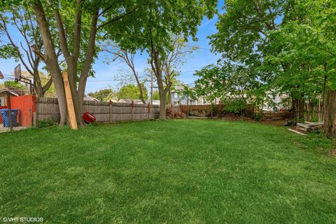 Tiny photo for 413 N Poplar Street, Waukegan, IL 60085 (MLS # 12374754)