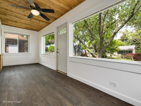 Tiny photo for 827 Thomas Avenue, Forest Park, IL 60130 (MLS # 12493702)