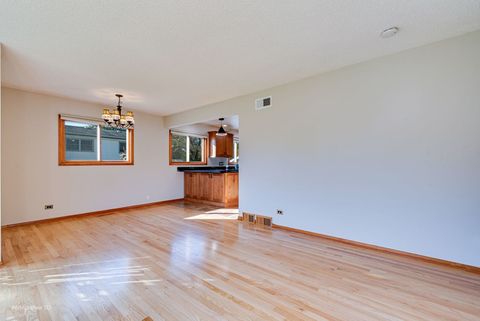 Tiny photo for 1N274 Woods Avenue, Carol Stream, IL 60188 (MLS # 12504246)