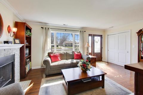 Tiny photo for 8324 44th Place, Lyons, IL 60534 (MLS # 12600501)