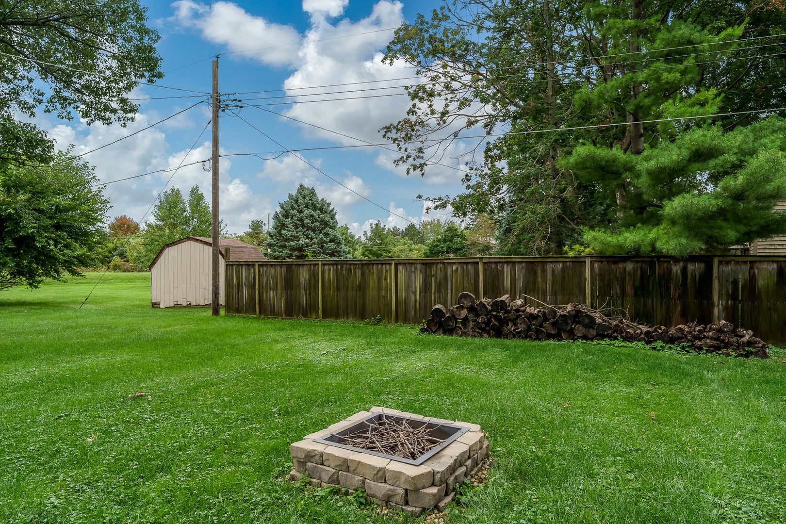 6949 SPRING BROOK Road
