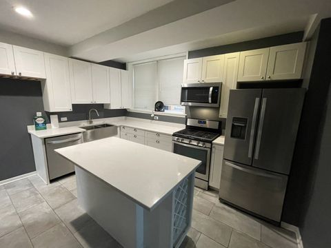 Tiny photo for 405 W Briar Place #CG, Chicago, IL 60657 (MLS # 12425968)