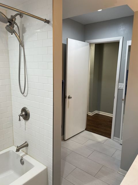 Tiny photo for 405 W Briar Place #CG, Chicago, IL 60657 (MLS # 12425968)