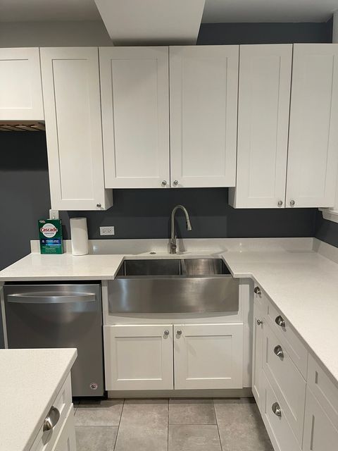 Tiny photo for 405 W Briar Place #CG, Chicago, IL 60657 (MLS # 12425968)