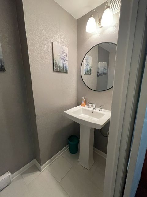 Tiny photo for 405 W Briar Place #CG, Chicago, IL 60657 (MLS # 12425968)