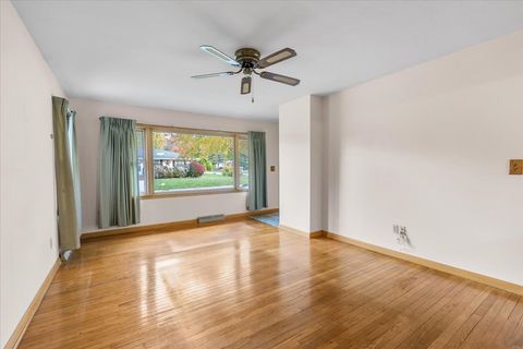 Tiny photo for 1000 4th Street, Harvard, IL 60033 (MLS # 12506290)