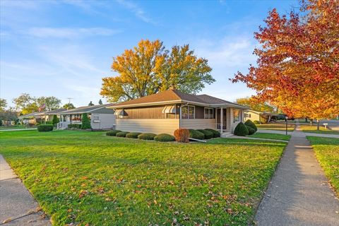 Tiny photo for 1000 4th Street, Harvard, IL 60033 (MLS # 12506290)