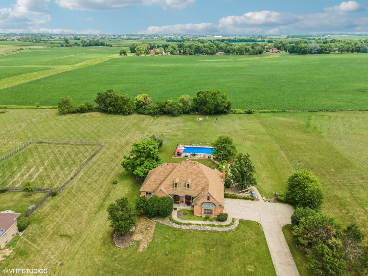 23557 S Saddle Creek Drive